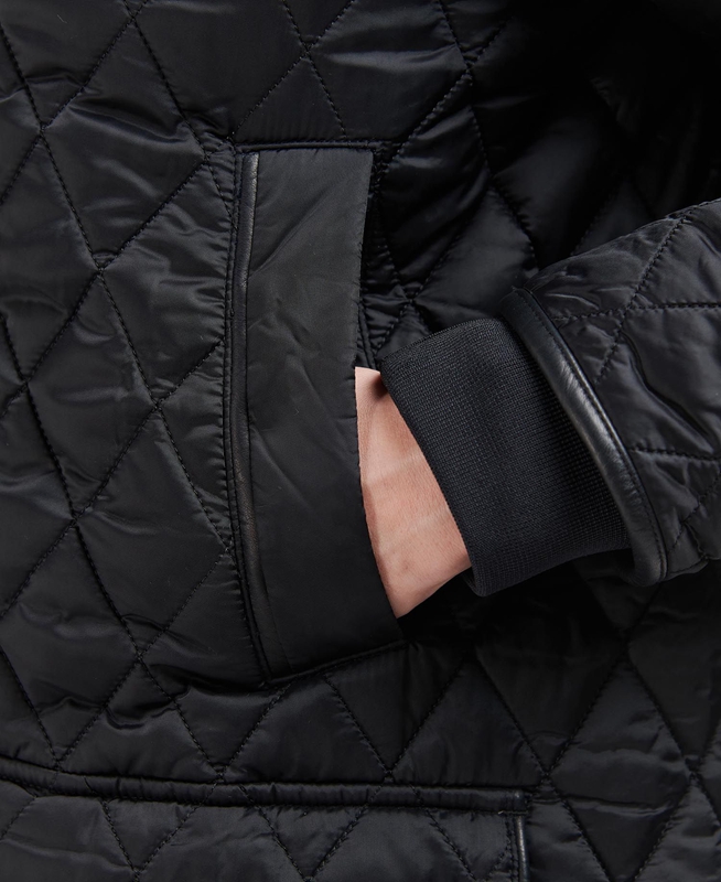 Chaqueta Acolchada Barbour Kilmarie Mujer Negras | 934825-EHC