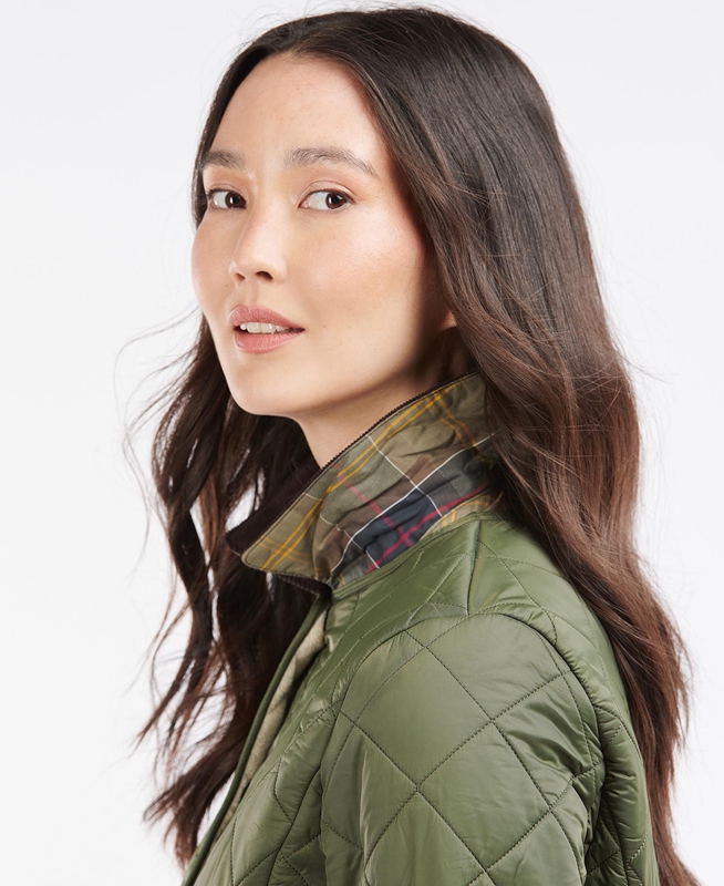 Chaqueta Acolchada Barbour Steppjacke Deveron Polarquilt Mujer Verde | 721584-XNA